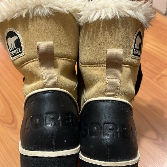Sorel Boots size 7 - Picture 4 of 5